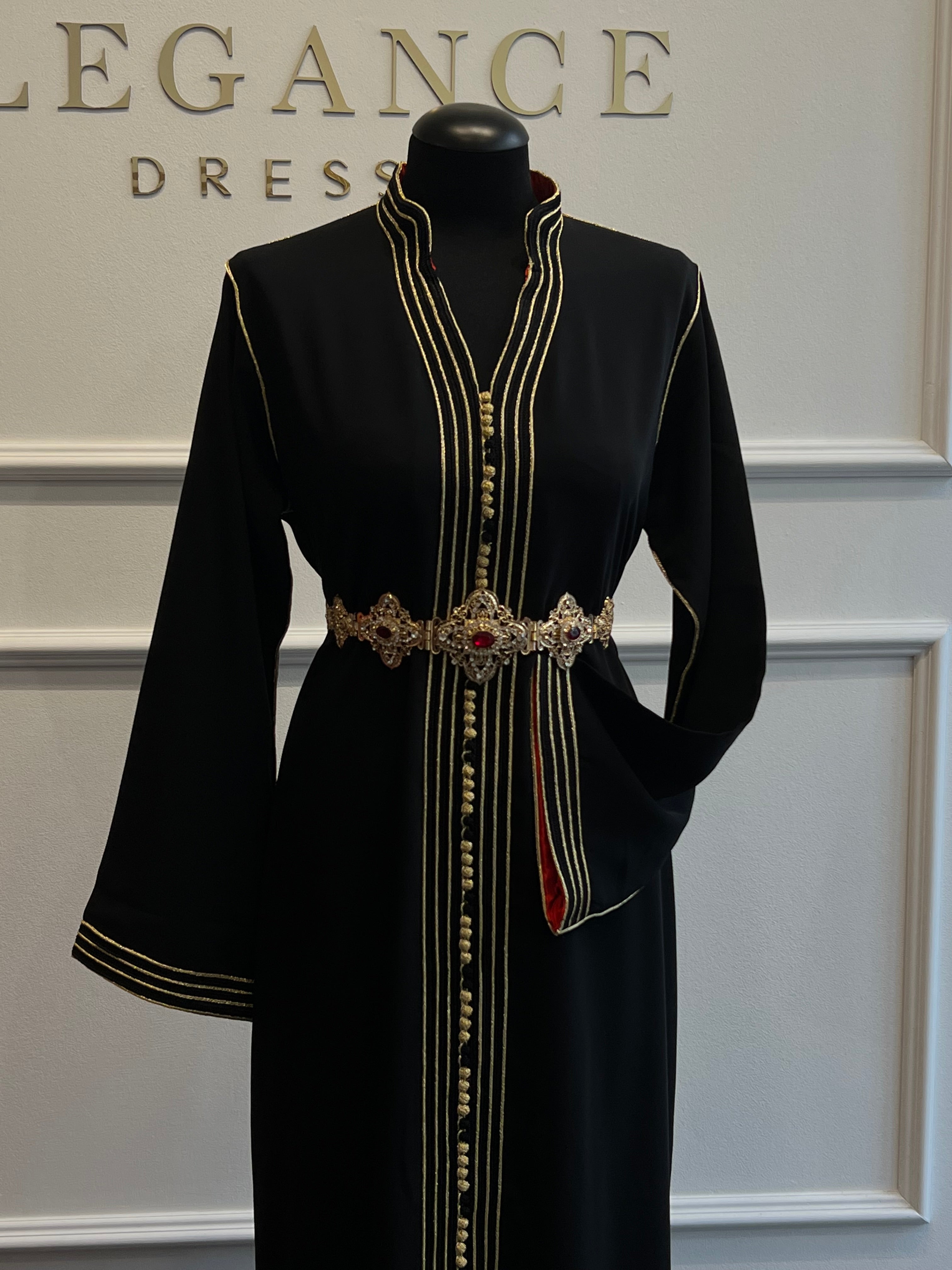 Caftan Célia noir et doré